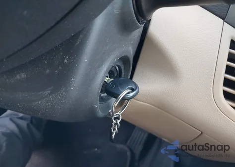 2011 Hyundai Elantra Gls (Ulsan Plant) z USA, uszkodzony, nr VIN KMHDH4AEXBU112484